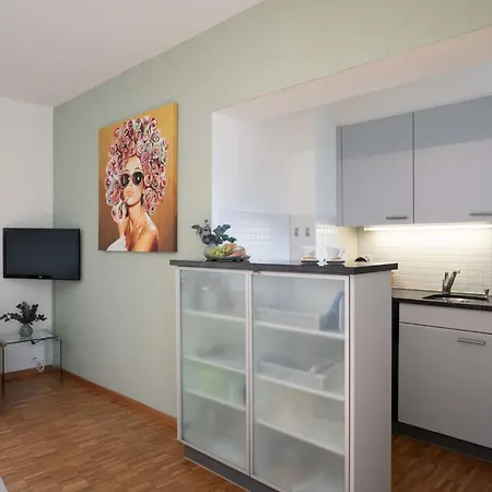 Apartment Suite Modern-23 By Interhome Apartment *